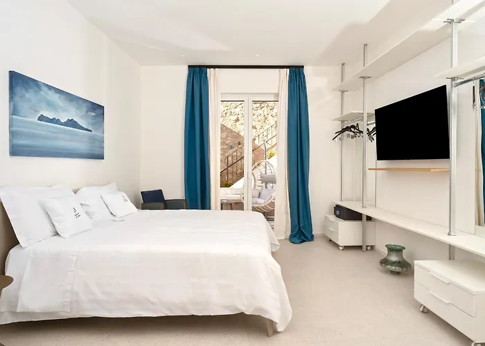 Le Donne Di - Charming In * كابري